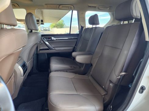 Used 2023 Lexus GX 460 Premium image 79