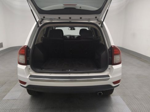 Used 2016 Jeep Compass High Altitude AWD/4WD image 29