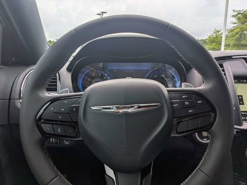 Used 2023 Chrysler 300 S RWD image 25