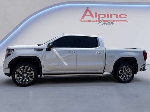 Used 2023 GMC Sierra 1500 Denali w/ Denali Reserve Package AWD/4WD image 2