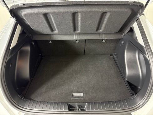 Used 2025 Hyundai Kona SEL FWD image 43