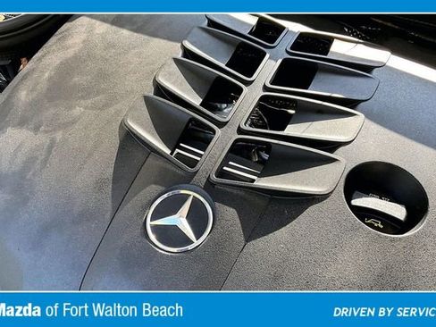 Used 2023 Mercedes-Benz GLS 580 4MATIC image 32