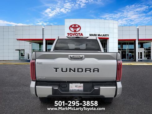 Used 2025 Toyota Tundra Limited AWD/4WD image 4