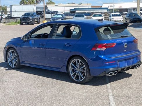 Used 2024 Volkswagen Golf R image 8