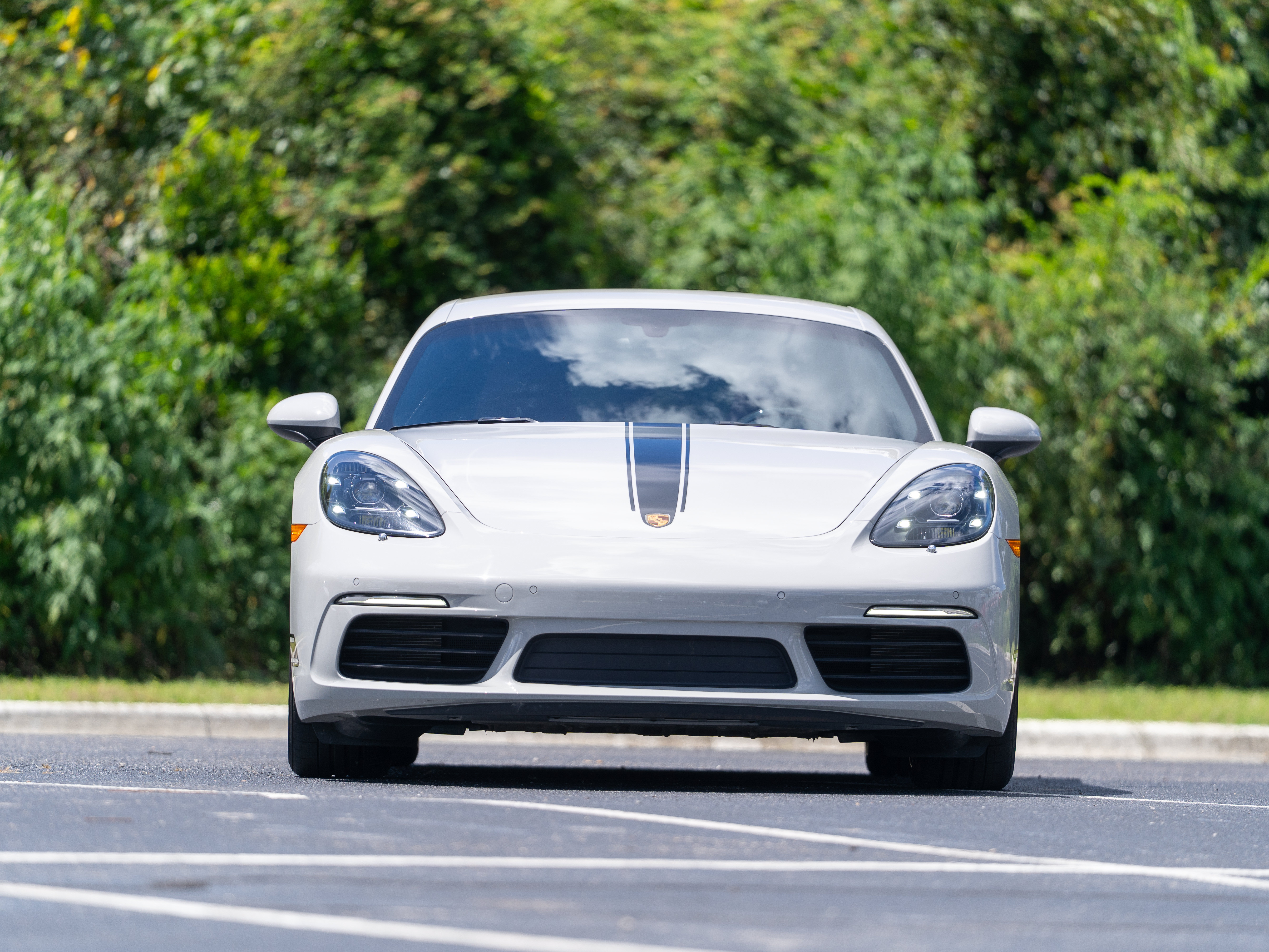 Used 2025 Porsche 718 Cayman RWD image 33