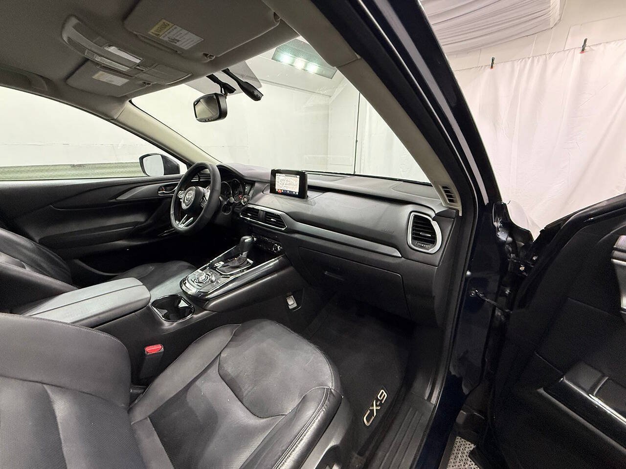 Used 2016 MAZDA CX-9 Touring AWD/4WD image 10