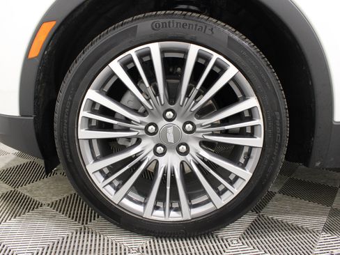 Used 2024 Cadillac XT4 Premium Luxury AWD/4WD image 39
