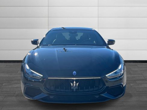 Used 2018 Maserati Ghibli GranSport image 6
