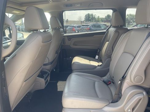 Used 2020 Honda Odyssey Elite image 10