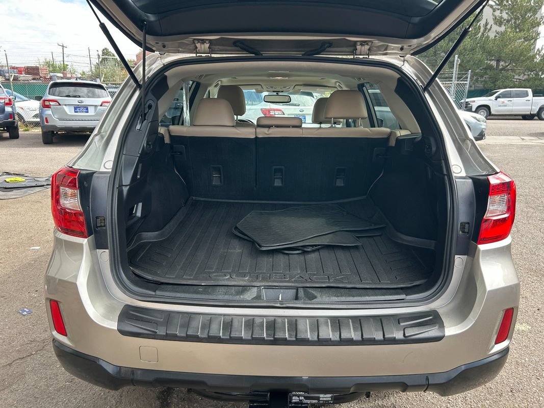 Used 2016 Subaru Outback 3.6R Limited AWD/4WD image 20