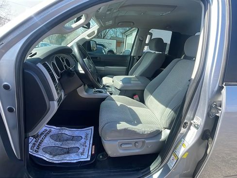 Used 2012 Toyota Tundra 4x4 Double Cab w/ TRD Off-Road Pkg image 10