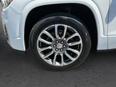 Used 2023 GMC Acadia Denali AWD/4WD image 13