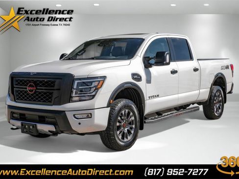 Used 2024 Nissan Titan PRO-4X w/ Pro-4x Convenience Package image 1