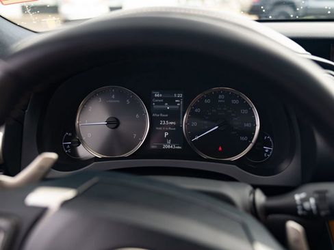 Used 2019 Lexus RC 300 w/ Premium Package RWD image 12