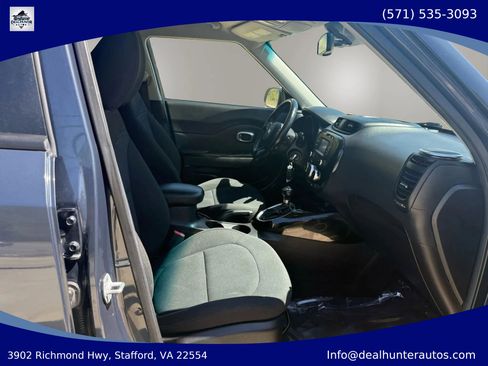 Used 2014 Kia Soul ! FWD image 13