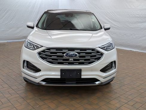 Certified 2019 Ford Edge Titanium w/ Equipment Group 301A image 2