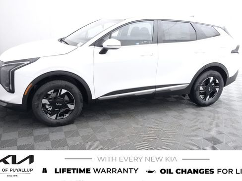 New 2026 Kia Sportage LX w/ LX Convenience Package AWD/4WD image 8
