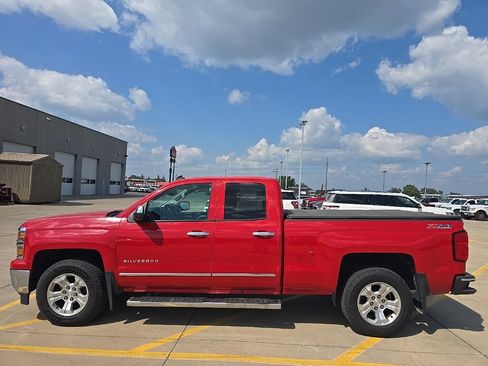 Used 2014 Chevrolet Silverado 1500 LTZ Z71 w/ LTZ Plus Package AWD/4WD image 8