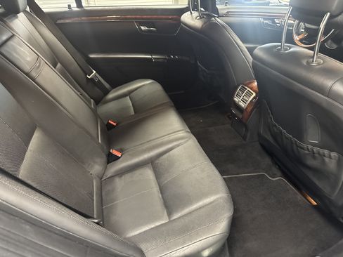 Used 2009 Mercedes-Benz S 550 4MATIC image 18