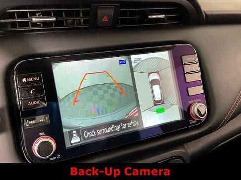 Used 2024 Nissan Kicks SR w/ SR Premium Package FWD image 10