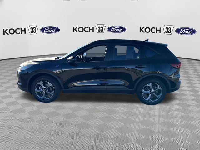 Used 2025 Ford Escape ST-Line w/ Tech Pack #1 AWD/4WD image 4