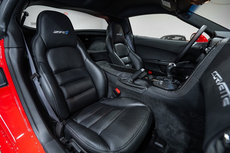 Used 2010 Chevrolet Corvette ZR1 w/ Preferred Equipment Group RWD image 29