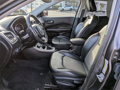 Used 2019 Jeep Compass Latitude w/ Cold Weather Group image 14