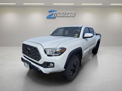 Used 2020 Toyota Tacoma TRD Off-Road image 1
