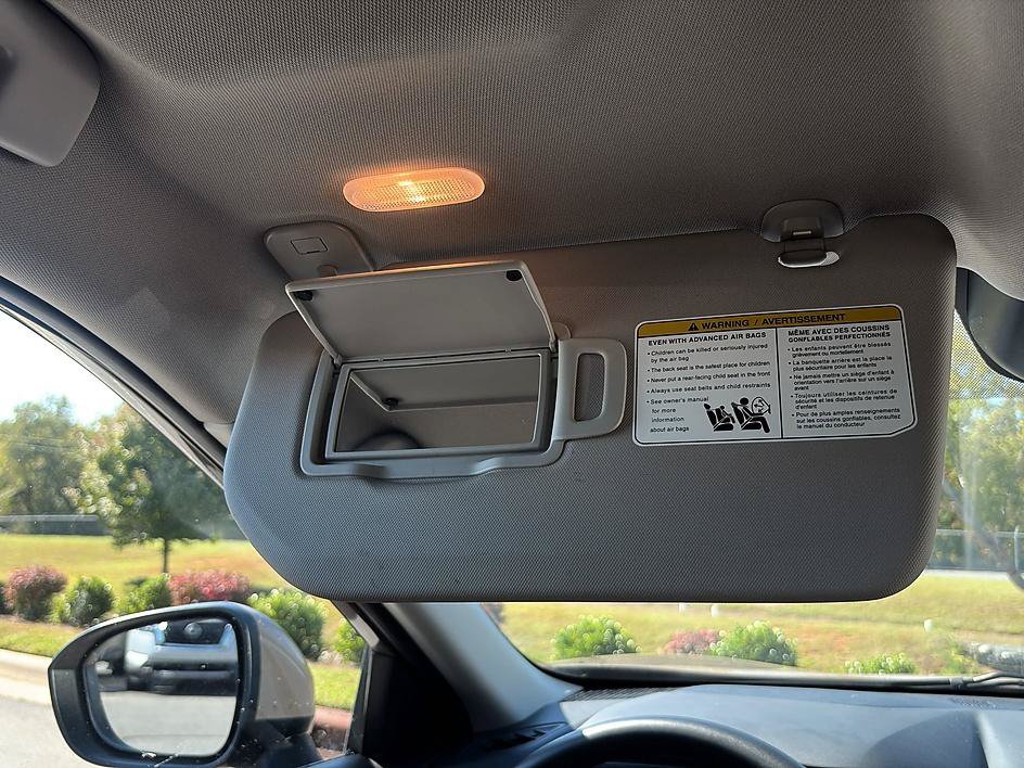 Certified 2025 Nissan Rogue SV FWD image 36