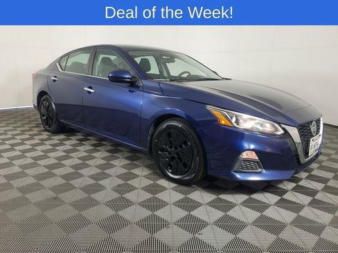 Used 2021 Nissan Altima 2.5 S w/ Driver Assist Package image 2
