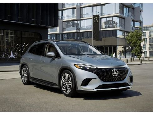 New 2026 Mercedes-Benz EQS 400 4MATIC SUV image 10