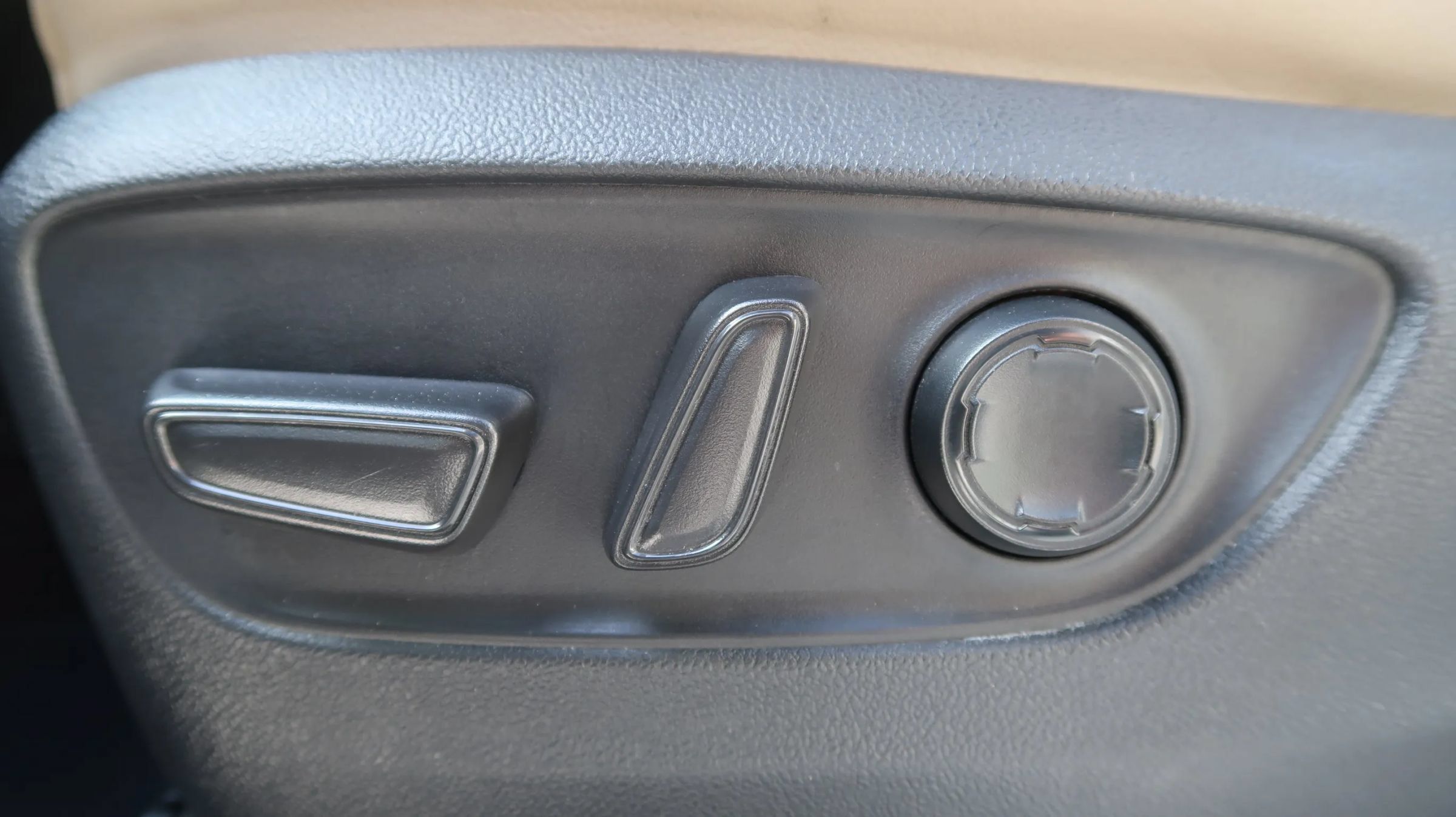 Used 2021 Toyota Sienna XLE FWD image 30
