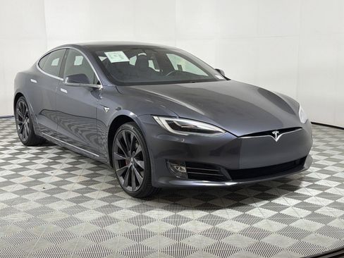 Used 2021 Tesla Model S Performance image 7