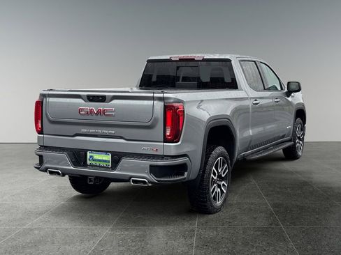 Used 2024 GMC Sierra 1500 AT4 w/ AT4 Premium Package AWD/4WD image 8