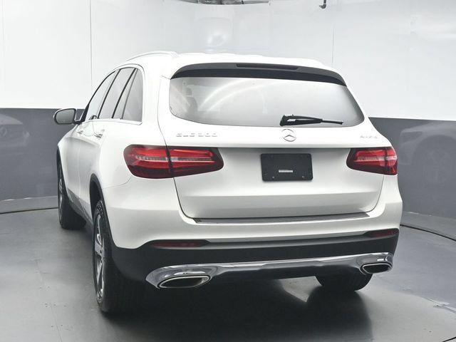 Used 2017 Mercedes-Benz GLC 300 4MATIC image 6