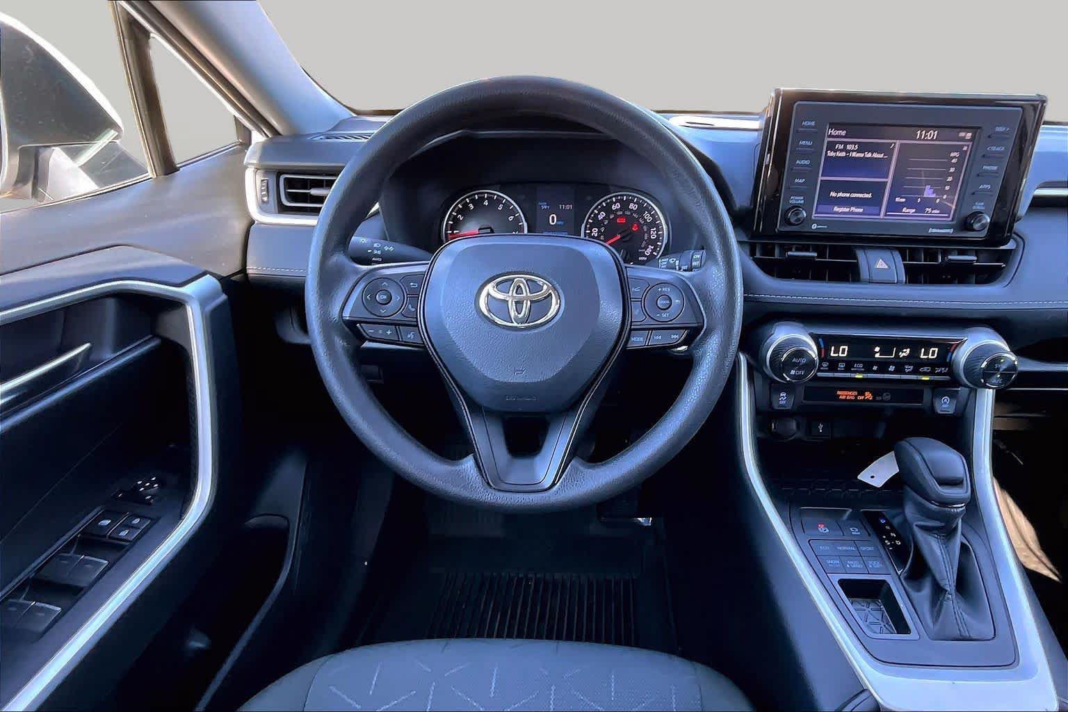 Certified 2022 Toyota RAV4 XLE AWD/4WD image 5