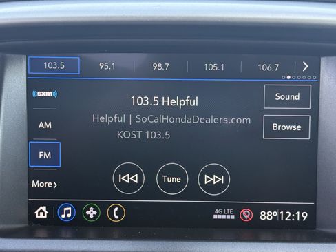 Used 2022 Chevrolet Colorado LT w/ LT Convenience Package image 21