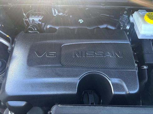 Certified 2024 Nissan Pathfinder Platinum AWD/4WD image 32