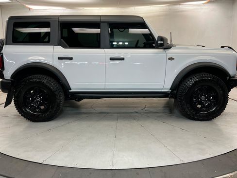 Used 2024 Ford Bronco Wildtrak AWD/4WD image 6