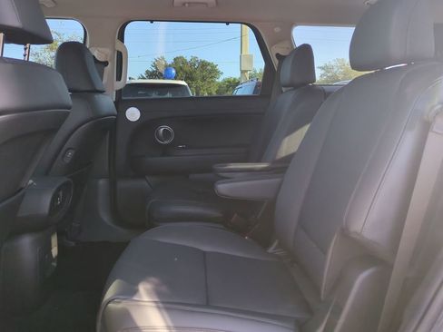 New 2026 Hyundai Palisade Limited FWD image 17