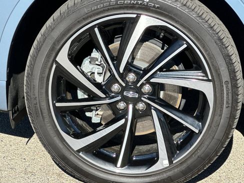 Used 2024 Lincoln Corsair Grand Touring w/ Equipment Group 301A image 33