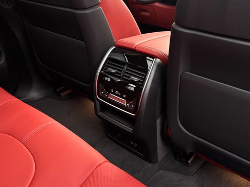 Used 2026 BMW X5 M Competition w/ Executive Package image 49