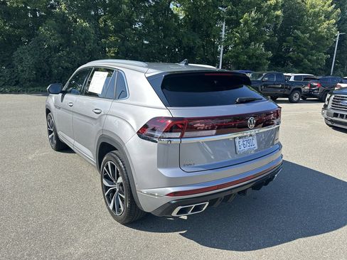Used 2024 Volkswagen Atlas Cross Sport SEL Premium R-Line AWD/4WD image 3
