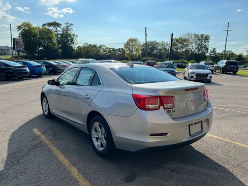 Used 2015 Chevrolet Malibu LT FWD image 5