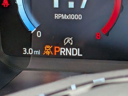 New 2026 Ford Explorer ST-Line w/ ST-Line Street Pack image 25