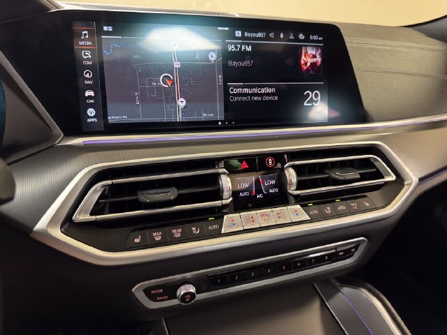 Used 2022 BMW X6 xDrive40i w/ M Sport Package AWD/4WD image 14