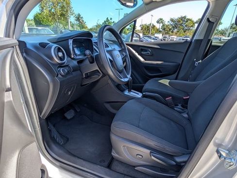 Used 2015 Chevrolet Trax LS image 6