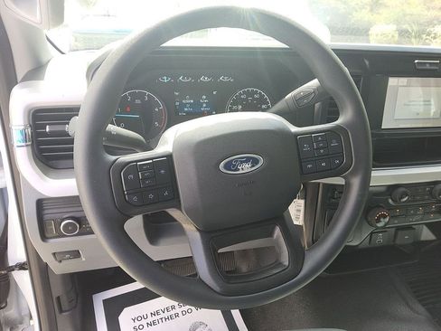 New 2025 Ford F350 XL w/ XL Chrome Package RWD image 9