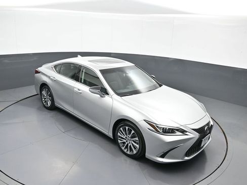 Used 2019 Lexus ES 350 w/ Premium Package FWD image 37