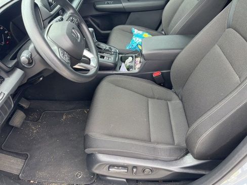 Used 2025 Honda CR-V EX image 11